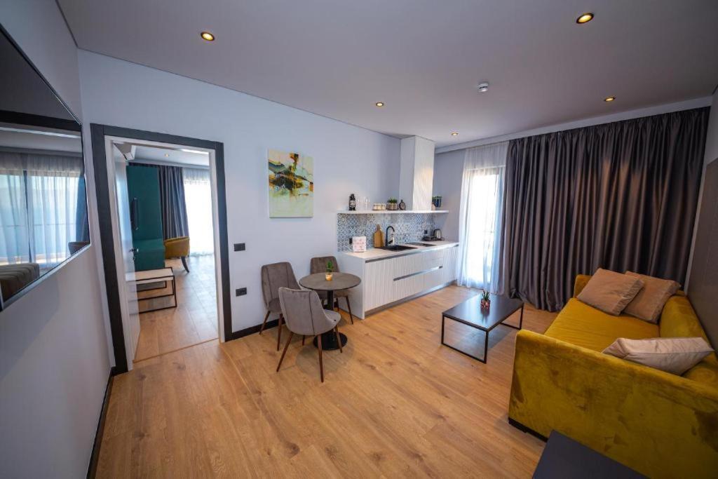Apart-Hotel Lili2 Sarandë Exteriér fotografie